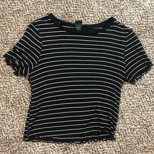 Striped Cropped shirt